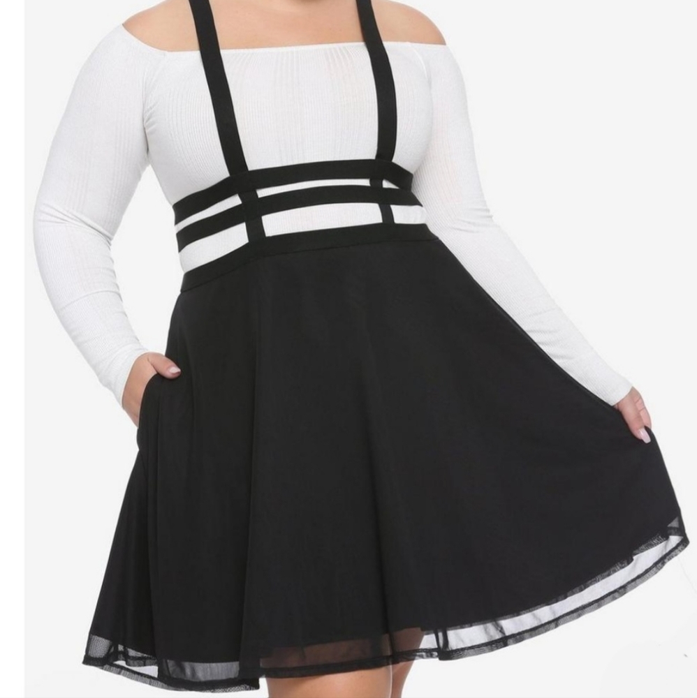 Hot Topic Black Cage and Suspender Mesh Skirt 3x 4x